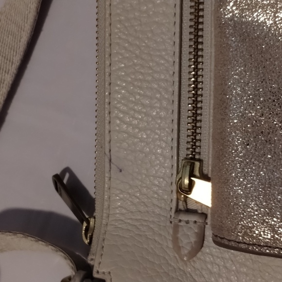 Fossil Kinley Medium Crossbody Ivory Pale Gold Metallic Pebbled‎ Leather - Picture 4 of 10